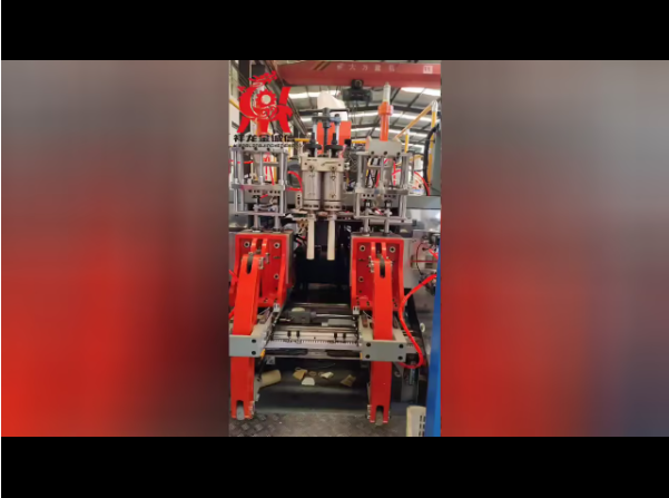 全自動一出二圓瓶吹塑機